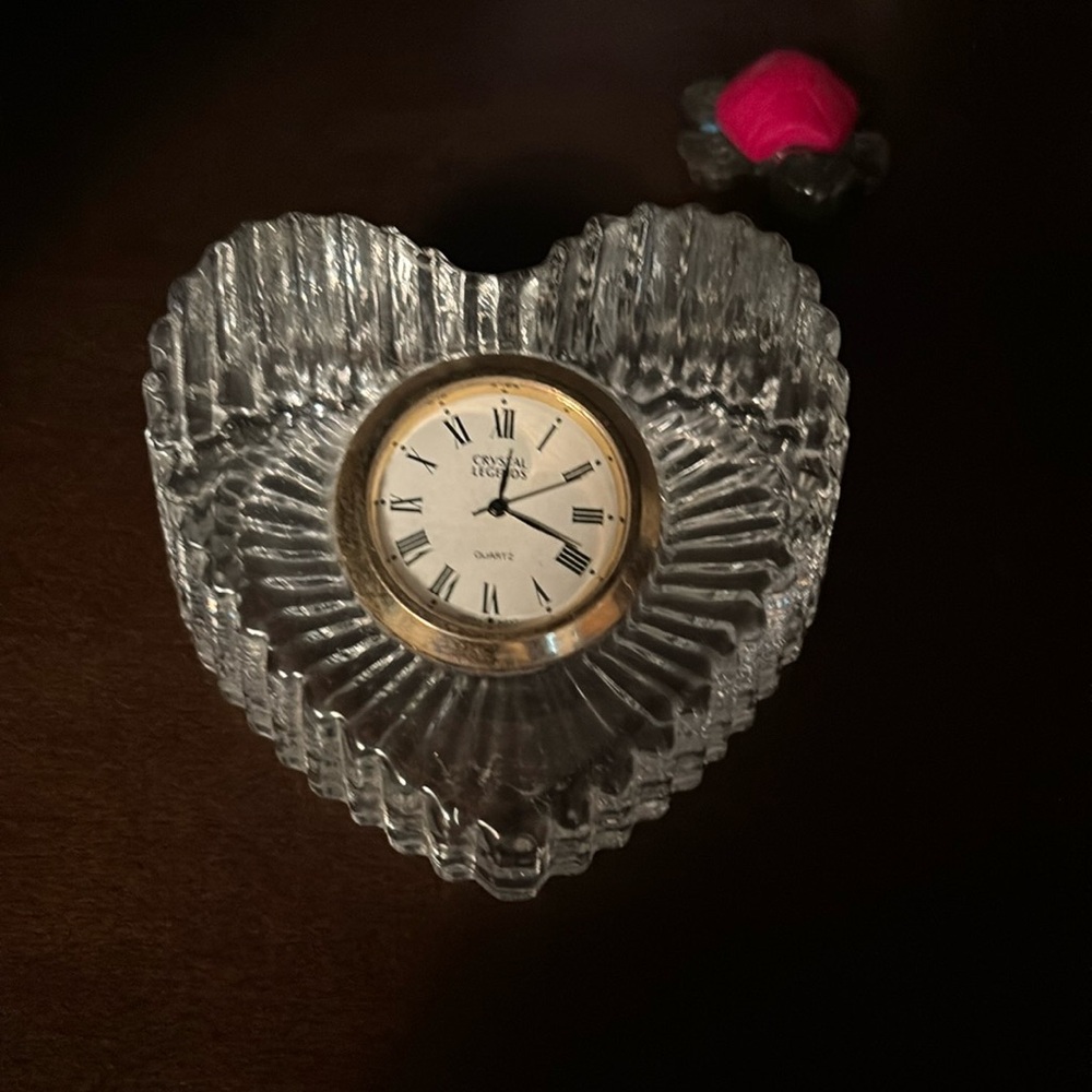 Crystal Legends desk watch was a gift was working.